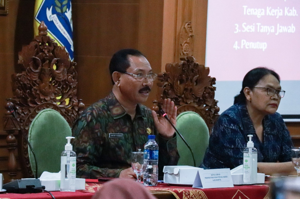 Komit Lindungi Tenaga Kerja